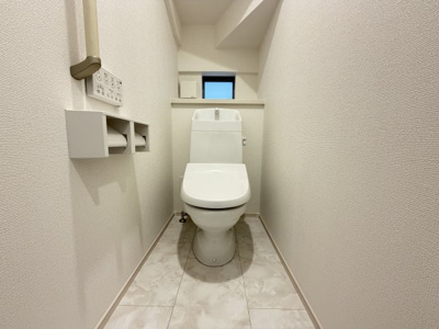 【トイレ】 | 読谷村喜名Ⅱ（全11棟）I号棟 | I号棟　温水洗浄便座♪