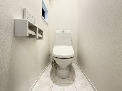 【トイレ】 | 読谷村喜名Ⅱ（全11棟）I号棟 | I号棟　温水洗浄便座♪