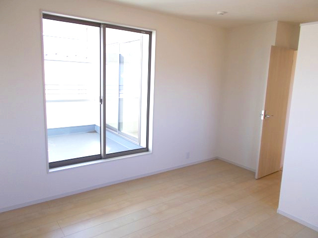 リーブルガーデンS第12吉岡町下野田　1号棟の洋室|２階洋室1です