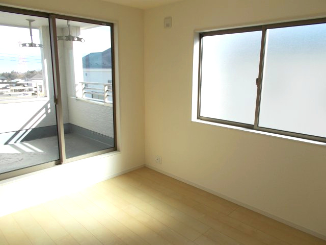 リーブルガーデンS第12吉岡町下野田　1号棟の洋室|２階洋室2です