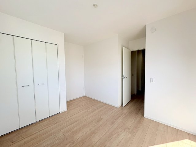川越市霞ケ関北6丁目　新築分譲　東武東上線『霞ヶ関駅』徒歩15分　【霞ヶ関北小学区】の洋室