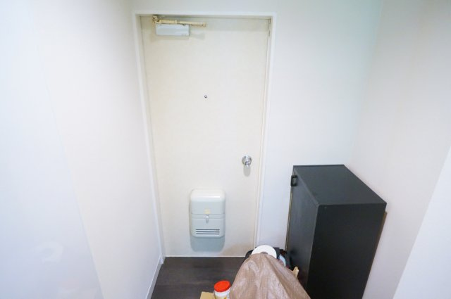 ＦＬＡＴＳ南紀寺の玄関