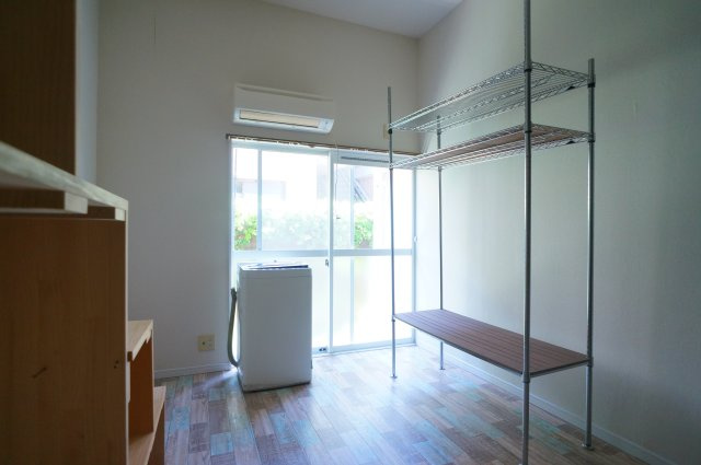 ＦＬＡＴＳ南紀寺の居間・リビング