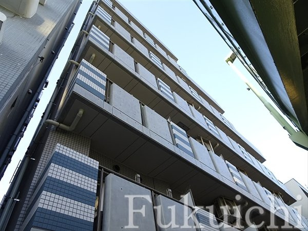 コンフォリア目黒八雲の外観