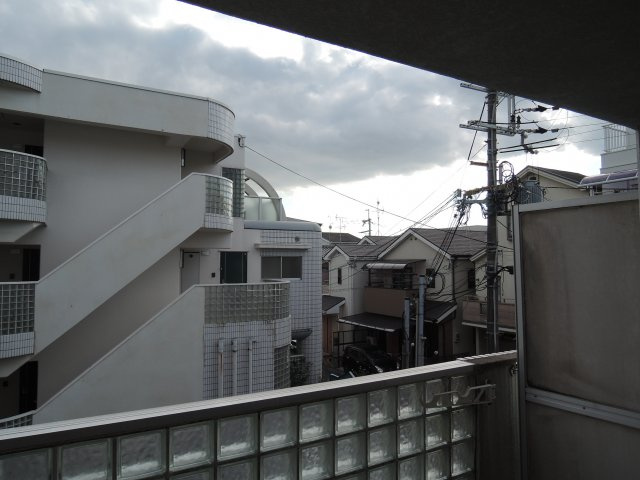 高槻市寿町２丁目の賃貸マンションの展望