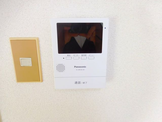 高槻市寿町２丁目の賃貸マンションのセキュリティ