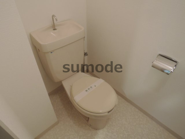 高槻市寿町２丁目の賃貸マンションのトイレ