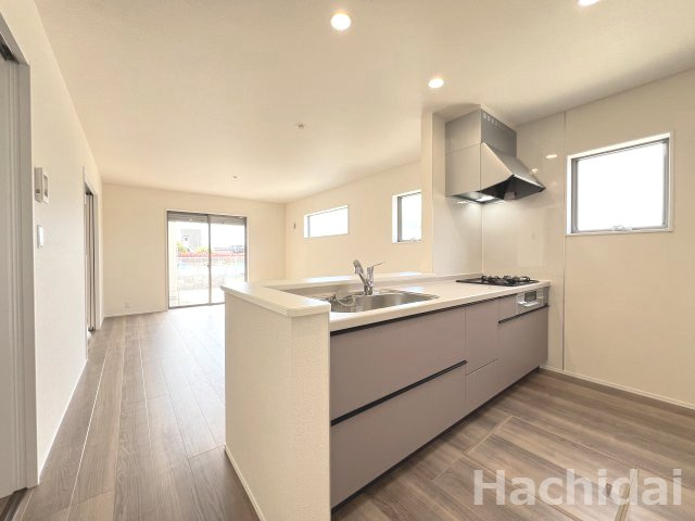 碧南第66照光町　新築住宅＜1号棟＞のキッチン