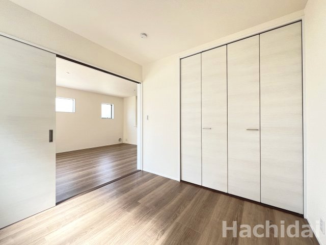 碧南第66照光町　新築住宅＜1号棟＞の洋室