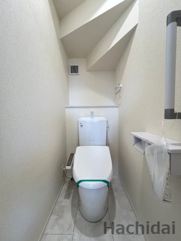 碧南第66照光町　新築住宅＜1号棟＞のトイレ