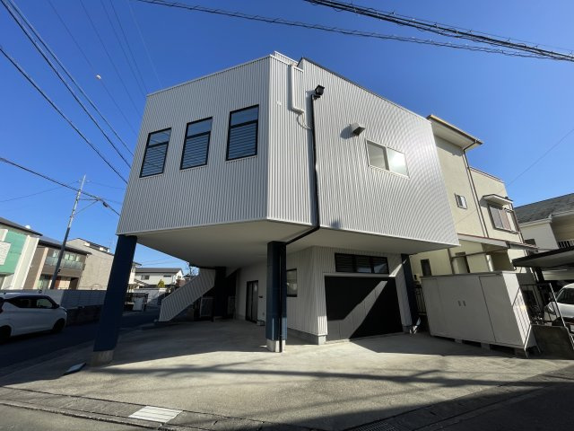 住居付店舗戸建て