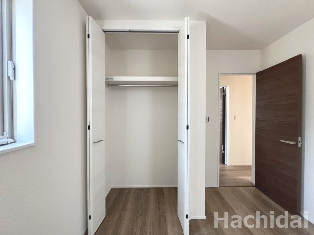 碧南第66照光町　新築住宅＜2号棟＞の収納|北側洋室5.44帖クローゼット