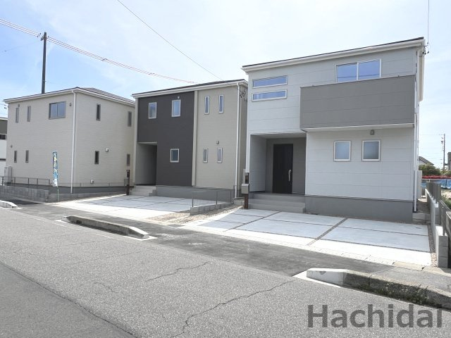 碧南第66照光町　新築住宅＜2号棟＞の外観