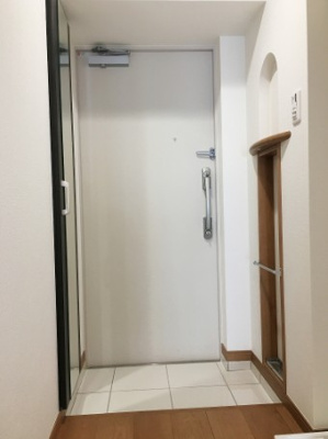 【玄関】 | グランフォース中野富士見町