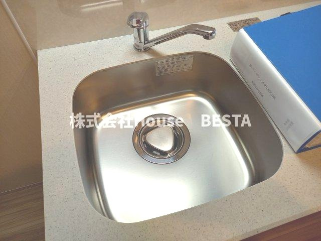 レジュールアッシュ神戸湊川公園のキッチン