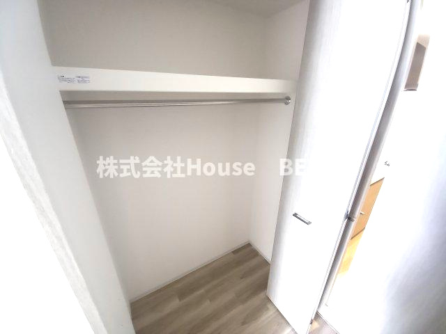 レジュールアッシュ神戸湊川公園の収納