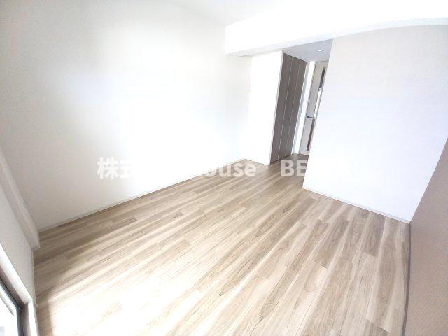 レジュールアッシュ神戸湊川公園の内装