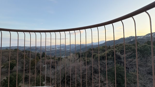 伊東ヴィラ山の上　8階　伊東市岡　の展望|8階からの眺望は、開放感あふれる景色を堪能できます。