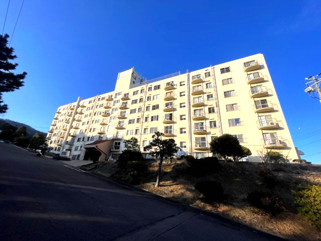 伊東ヴィラ山の上　8階　伊東市岡　