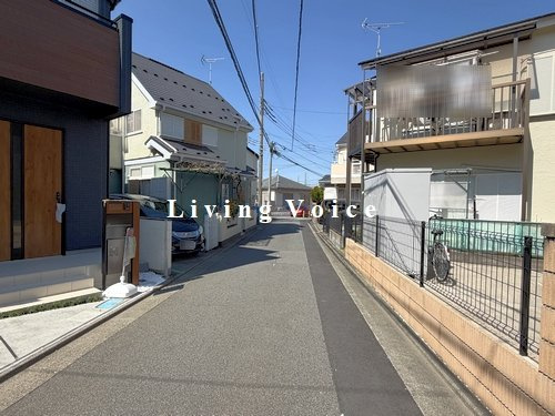 【居間・リビング】 | 【仲介手数料０円】相模原市中央区宮下本町2丁目　新築一戸建て | 相模原市中央区宮下本町2丁目　新築一戸建て