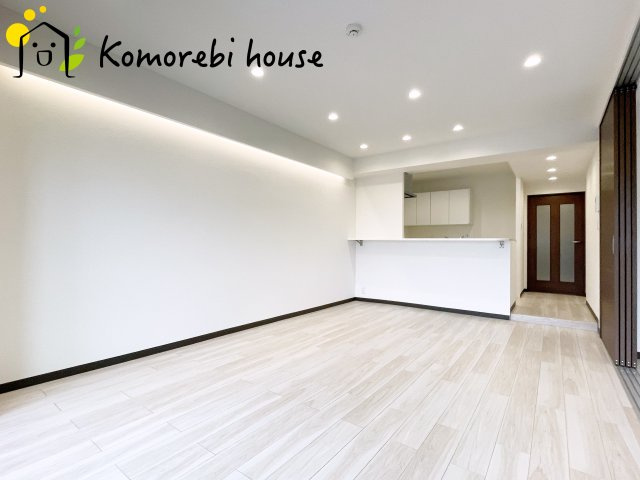 ソフィア上尾B棟の居間・リビング|ゆったり過ごせるリビングです