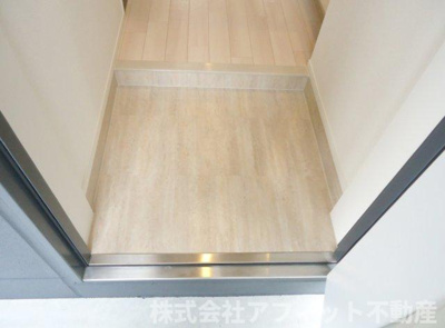 【エントランス】 | メイト