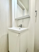 シンプルで使いやすい洗面台