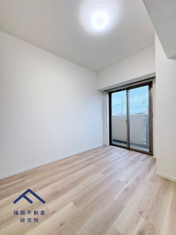 コスモ長尾リバーフォルムの洋室