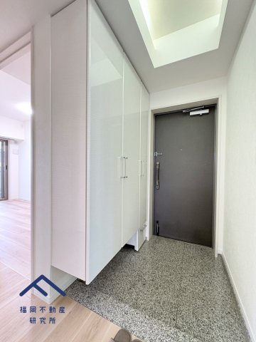 コスモ長尾リバーフォルムの玄関