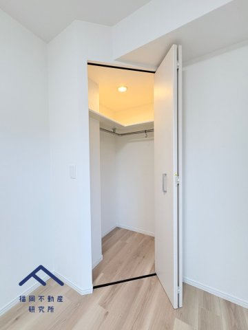 コスモ長尾リバーフォルムの玄関