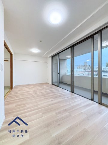 コスモ長尾リバーフォルムの洋室