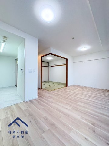 コスモ長尾リバーフォルムの洋室