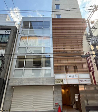 大阪市北区曾根崎新地２丁目の店舗事務所の外観