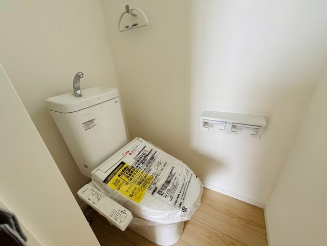 七栄第３３　新築戸建て　７号棟のトイレ