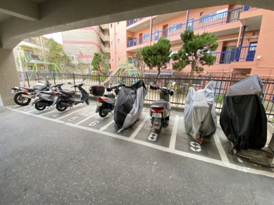 【駐輪場】 | メープルコープ箕面