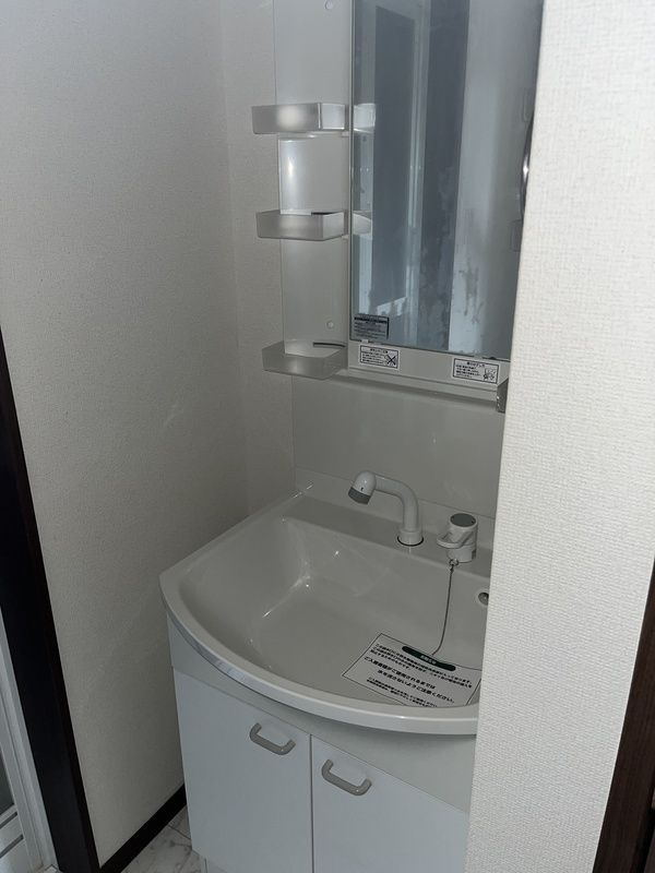 GRACIM_01の独立洗面台