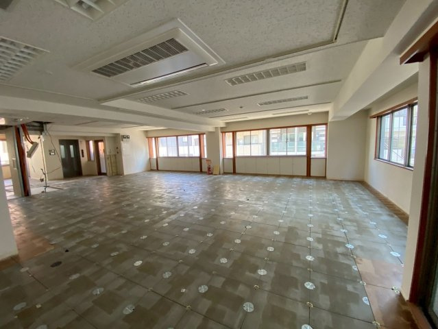 パイオニアＩＮＮ．の内装