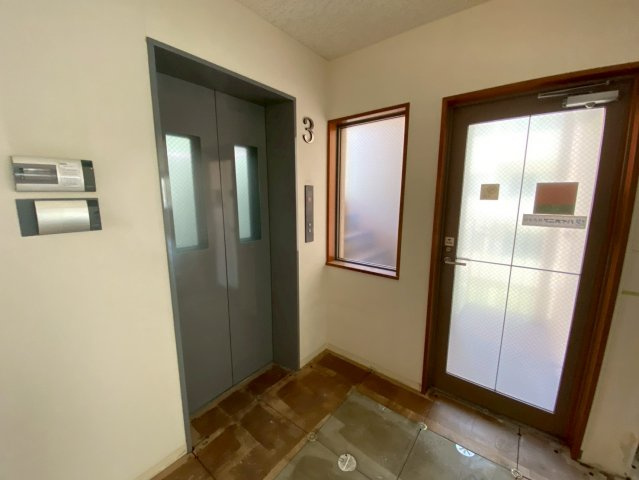 パイオニアＩＮＮ．の玄関