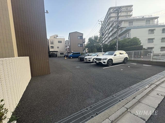 サクラテラスの駐車場|駐車場です☆