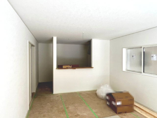 越前市北千福町新築戸建3号棟の居間・リビング