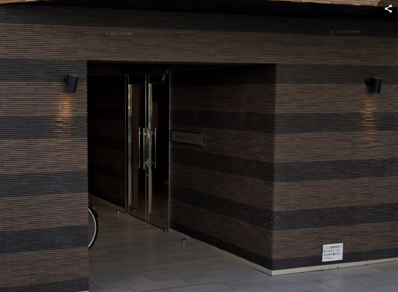 レジデンス1870のエントランス|オートロック付きのエントランス