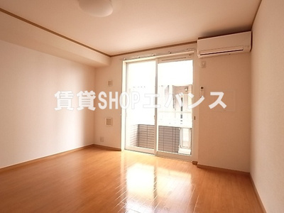 【居間・リビング】 | ドゥーメゾンI番館