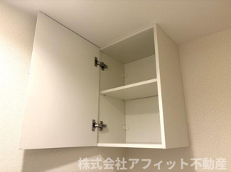 【その他】 | 月光福山東弐番館 | トイレ収納棚