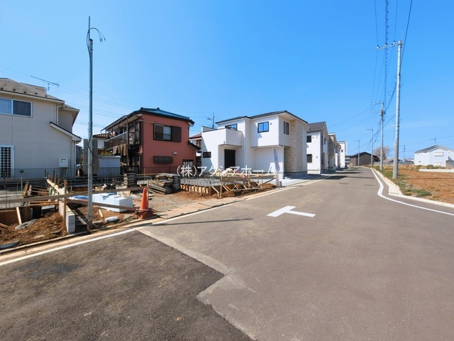 所沢市上安松・全8棟　新築一戸建　7号棟　の前面道路含む現地写真|2026年1月30日撮影