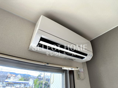 【設備】 | ライトハイツＢ棟 | 同型タイプエアコン付き