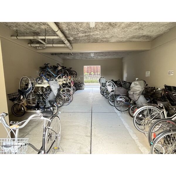 パインコート江坂Ⅰのその他共用部分