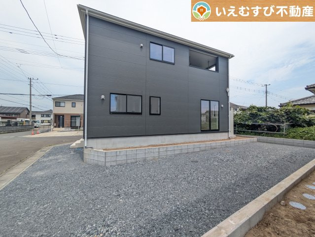 Cradle garden　本庄市下野堂第6の庭|ガーデニングが楽しめそう
季節の草花で彩りを！ガーデニングで緑あふれる景色を作るのも楽しみ♪