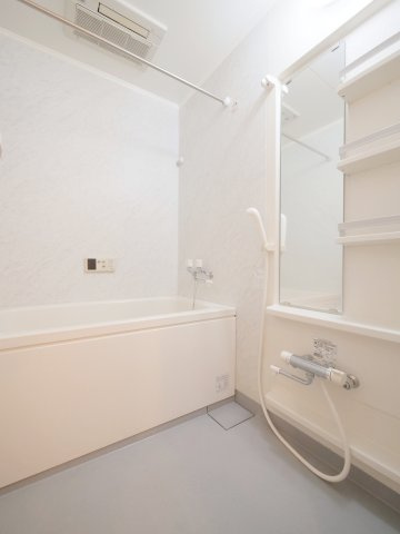 おぶりがーど今の浴室