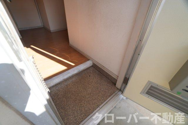 ステイブルホリエの玄関