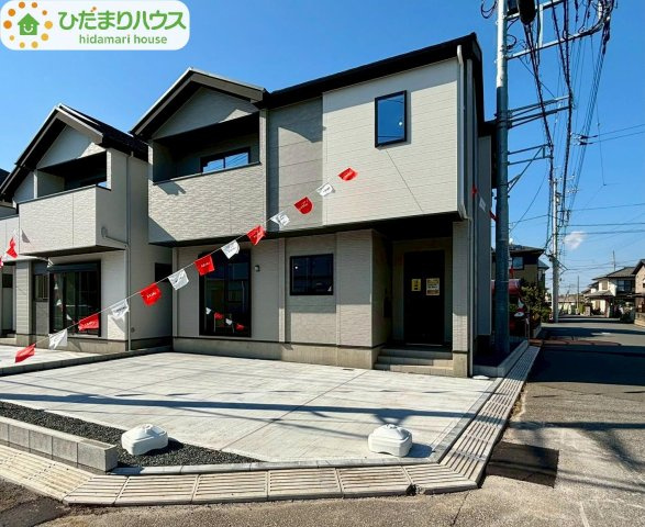 流山市こうのす台4期　新築戸建　3号棟の駐車場|カースペース２台ＯＫ！